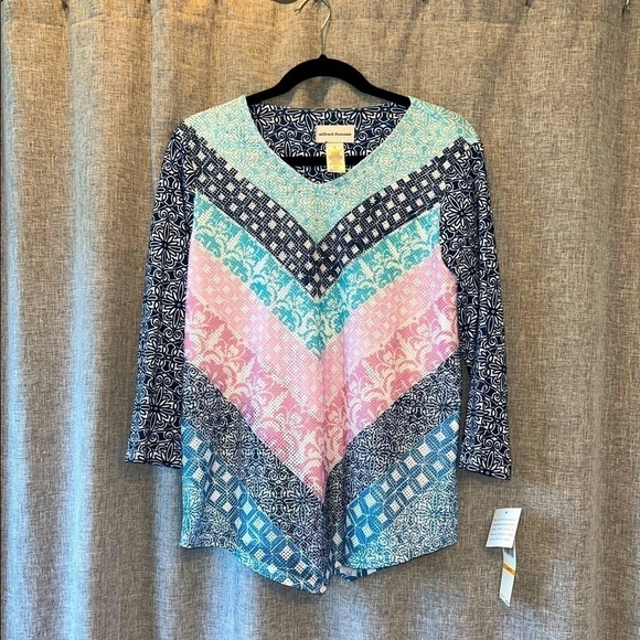 ❤️WOMENS small colorful top NWT - Picture 1 of 4